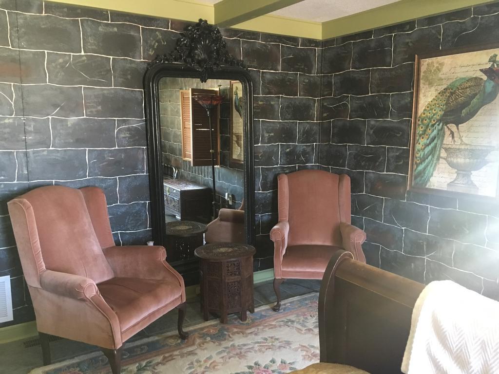 Shady Lady Bed And Breakfast Scottys Junction Екстериор снимка