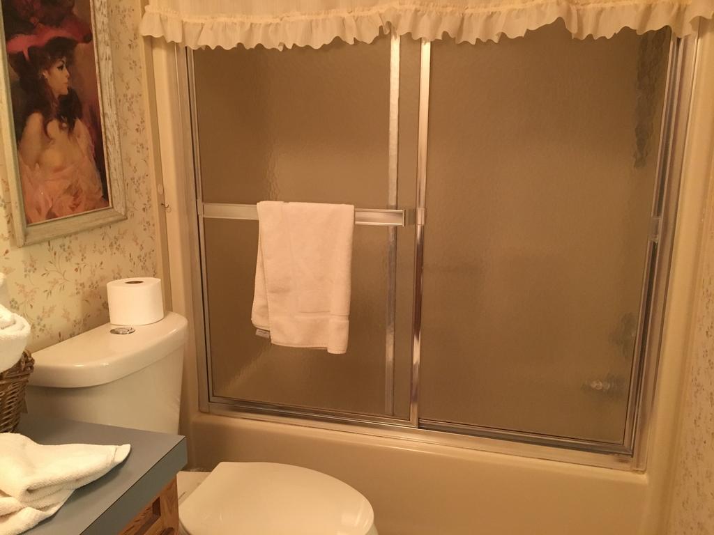 Shady Lady Bed And Breakfast Scottys Junction Екстериор снимка